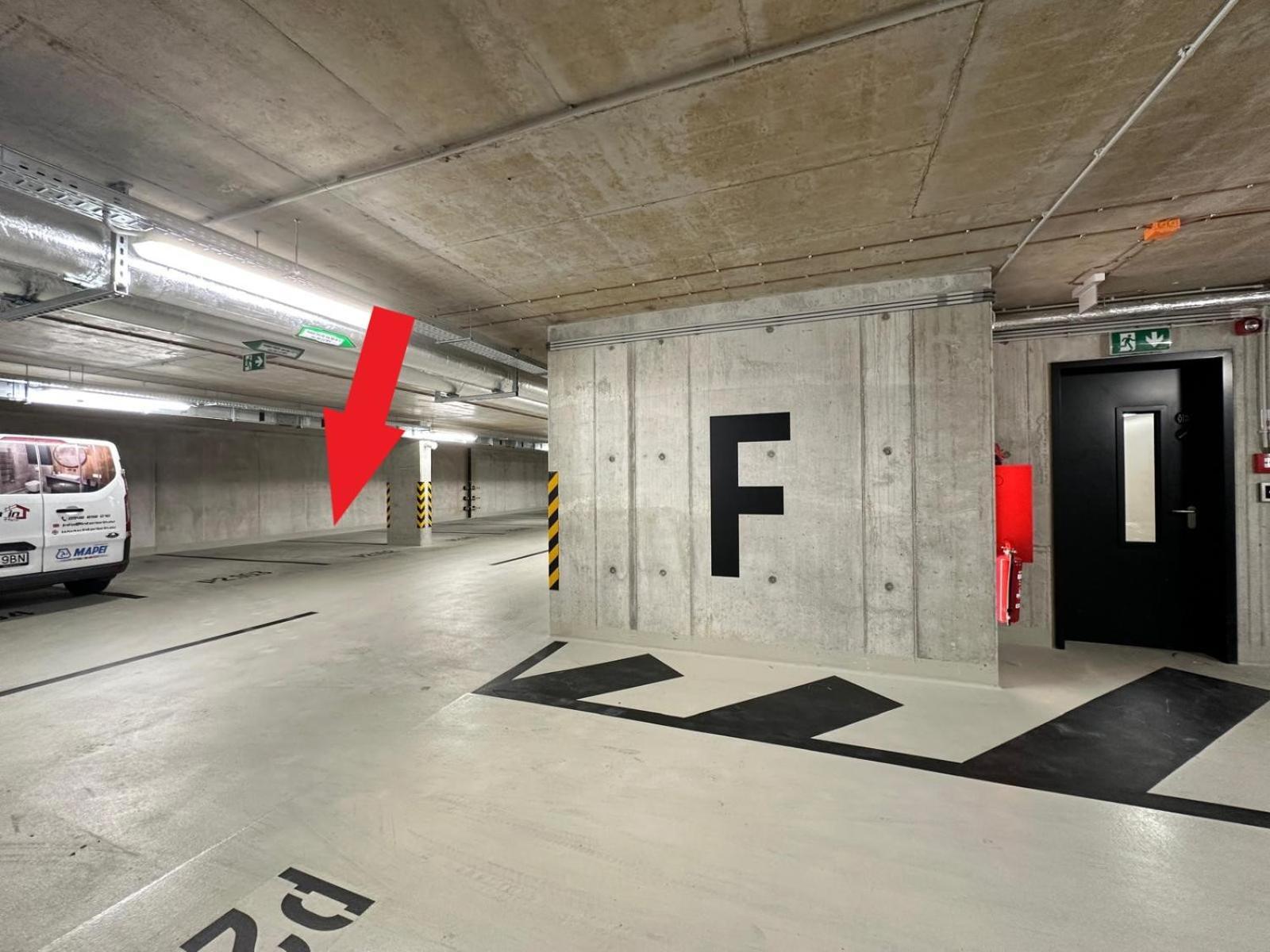 Zwirn1, Uplne Nove, Parkovanie, Klimatizacia, Bratislava Exteriör bild